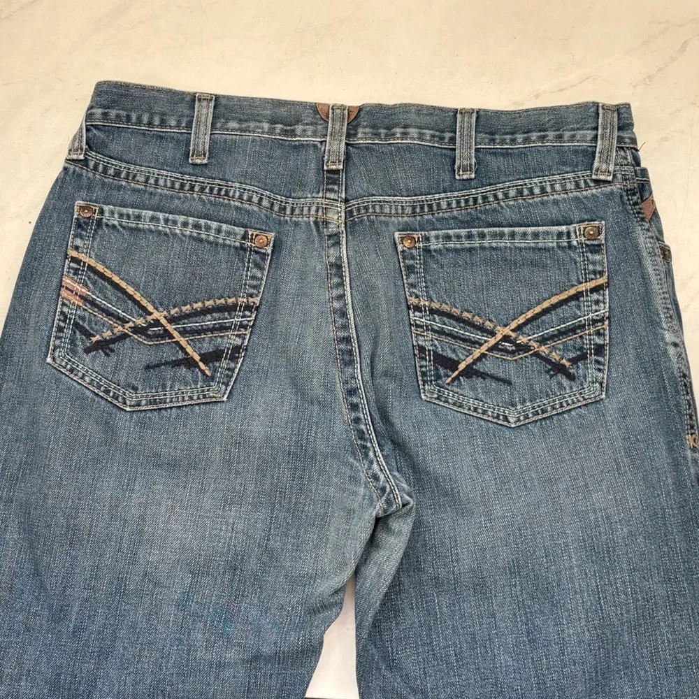 Ariat Men’s 36 M4 Low Rise Boot Jeans Medium Wash Western Workwear Cowboy